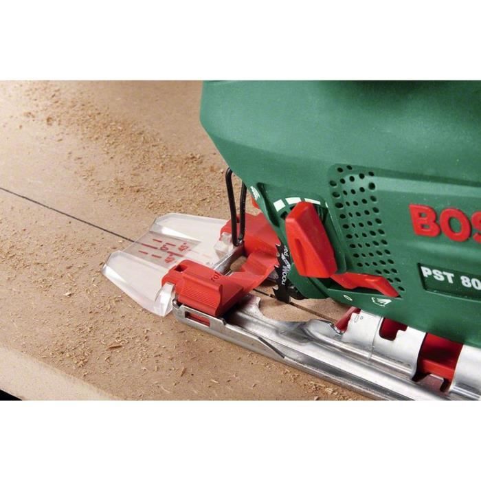 Scie sauteuse BOSCH PST 800 PEL - 530W - pour coupe droites ou courbées jusqu'a 8cm dans du bois