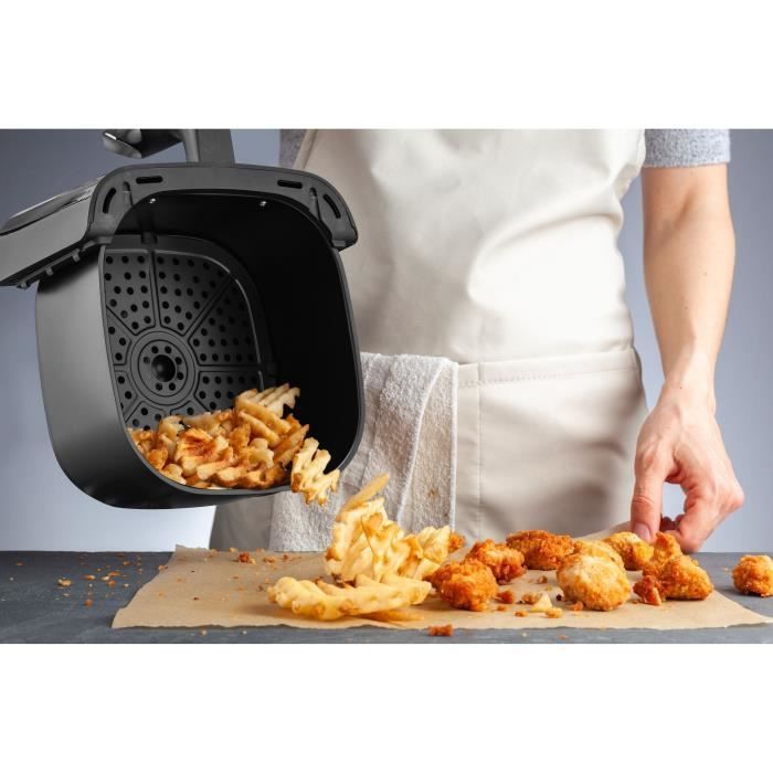 Friteuse sans huile  ARTHUR MARTIN - Airfryer 5 L- 1400 W - Ecran tactile - 7 pré-réglages de cuisson - Noir