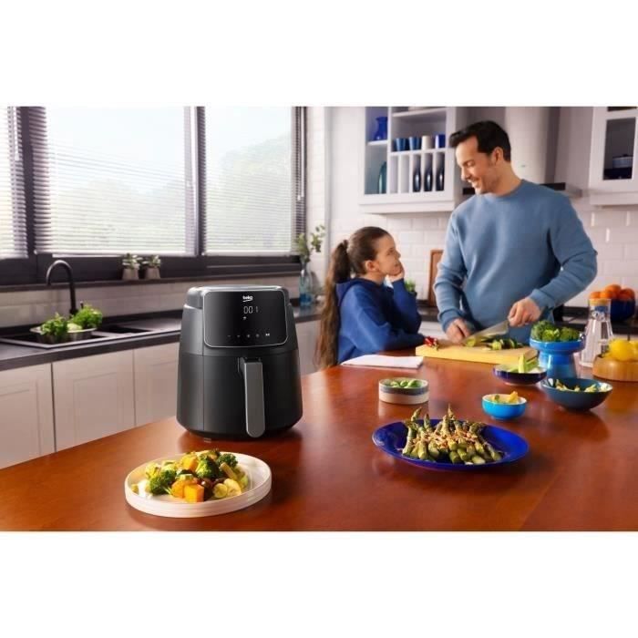 Friteuse multifonction sans huile - BEKO - FRL2244B - 1500 W - 3,9 L pour 0,8 kg de frites - 8 programmes - Ecran tactile - Noir