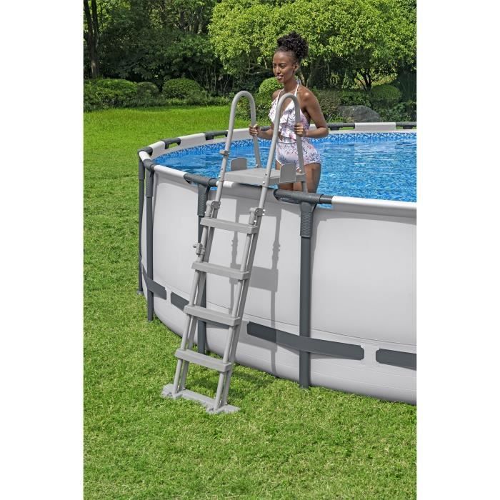 Kit Piscine hors sol tubulaire BESTWAY - Steel Pro Max - 610 x 132 cm - Rectangulaire (Inclus filtre a cartouche + échelle +