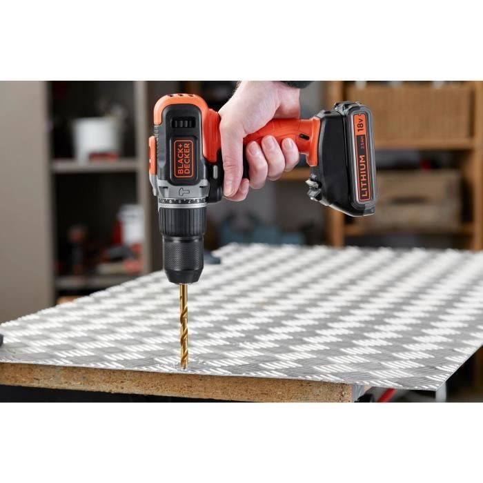 Perceuse a percussion sans fil - BLACK & DECKER - BCD003ME2SA-QW - 18 V - 1 Batterie 4 Ah + 1 Batterie 2,5 Ah