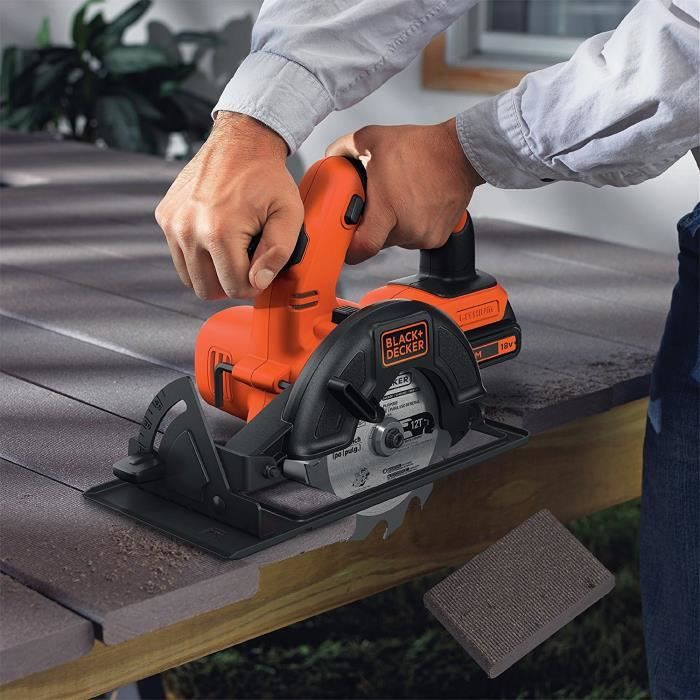 Scie Circulaire sans-fil BLACK+DECKER BDCCS18N-XJ - 18V, 140mm, Semelle métal, Revetement grip