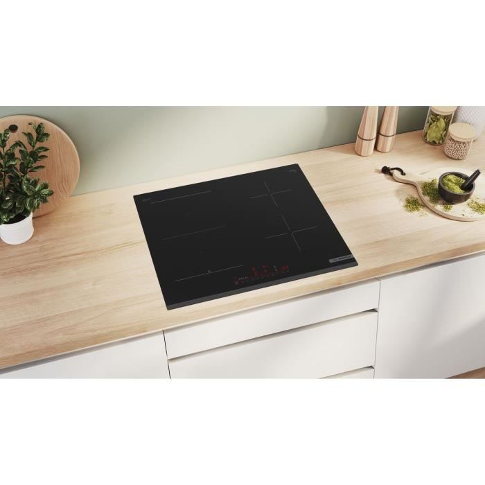 Table induction 60cm - BOSCH SER6 - PVS63KHC1E Noir - 4-foyers - Home Connect - L592xP522 mm