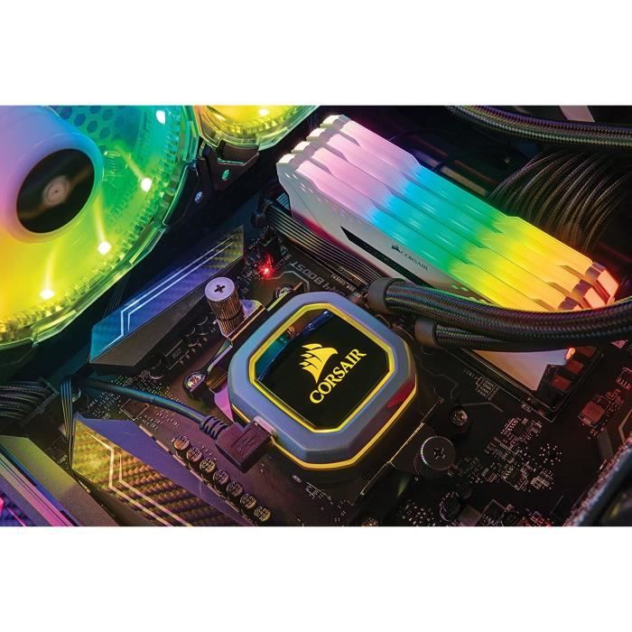 Mémoire RAM - CORSAIR - Vengeance RGB Pro Series DDR4 - 16GB 2x8GB DIMM - 3200 MHz  - 1.35V - Blanc (CMW16GX4M2C3200C)