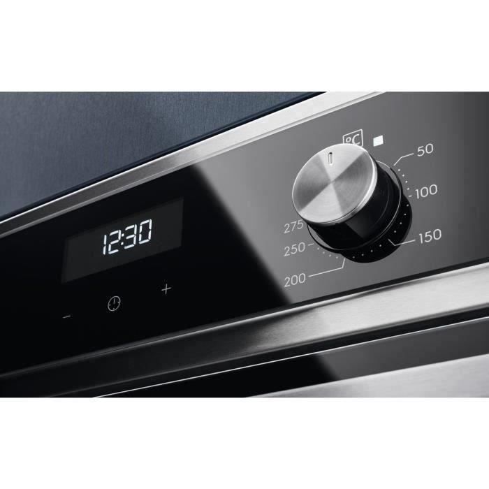 Four électrique encastrable 25% vapeur -Chaleur tournante pulsée ELECTROLUX EOC5H40X SÉRIE 700 PRO SteamCrisp -Acier