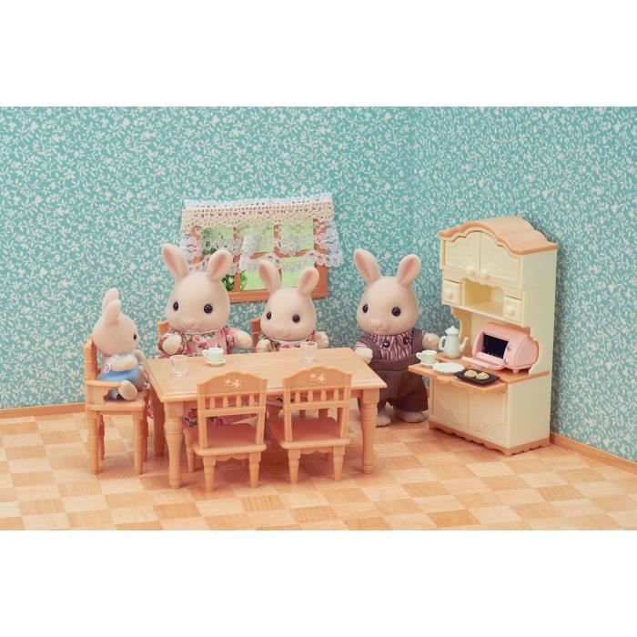 Figurines miniatures - SYLVANIAN FAMILIES - La salle a manger - Set complet pour meubler une salle a manger