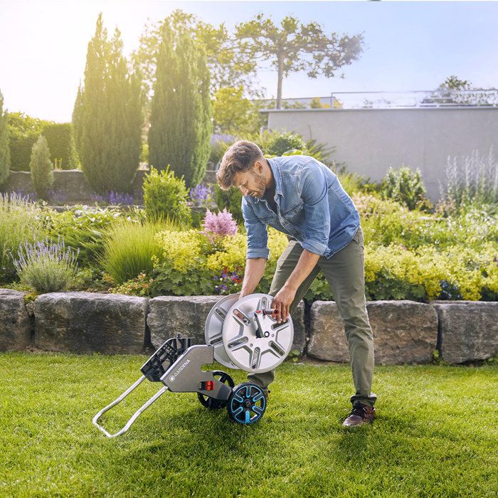 Dévidoir CleverRoll en métal pour jardin moyen - GARDENA - Longueur max 60m - Garantie 5 ans