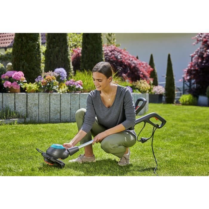 Coupe-bordure électrique - GARDENA - EasyCut 450/25 - 450W - 28 cm - Manche télescopique inclinable