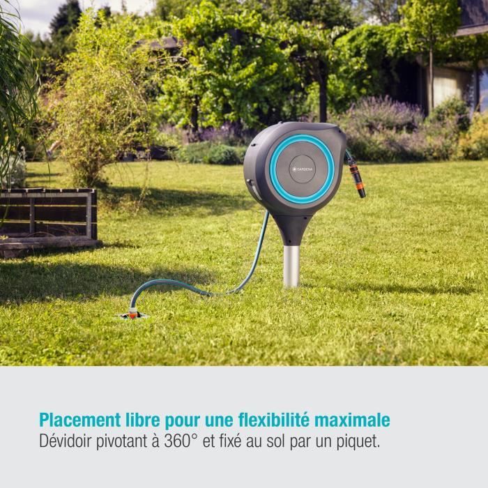 Dévidoir automatique sur pic GARDENA RollUp M liseret bleu - Longueur 20m - Ø11mm - Kit complet