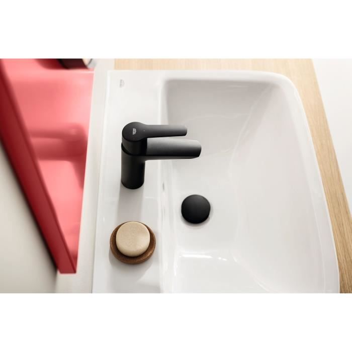 Mitigeur lavabo monocommande GROHE Start noir mat taille S économie d'eau