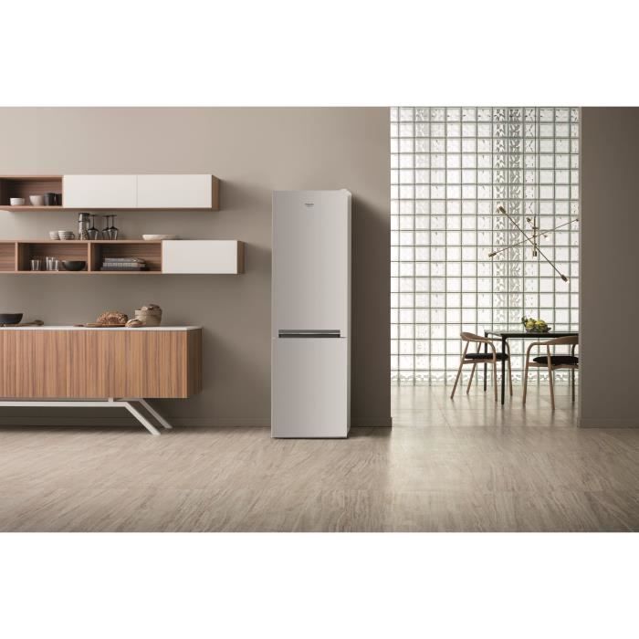 Réfrigérateur congélateur bas - HOTPOINT H8A2ES - 337 L (226L +111 L) - Froid brassé - Classe E - L69 cm x H 193,5 cm - silver