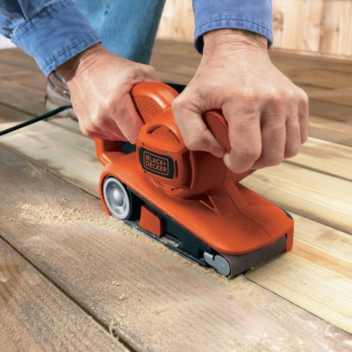 Ponceuse a bande filaire 720W BLACK+DECKER (Livrée avec 1 Bande abrasive + Sac collecteur de poussieres) - KA86-QS