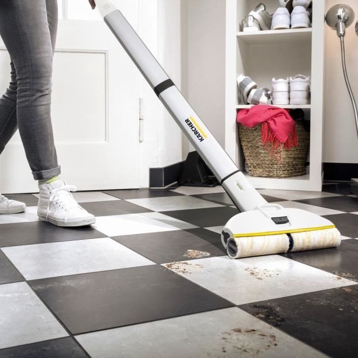 NEW KARCHER EWM 2 - Balai serpilliere électrique sans fil - Permet de nettoyer jusqu'a 60 m² - Tout type de sols durs