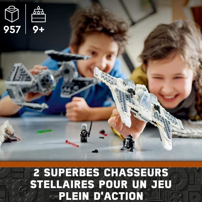 LEGO Star Wars 75348 Le Chasseur Fang Mandalorien Contre le TIE Interceptor, Jouet de Vaisseaux