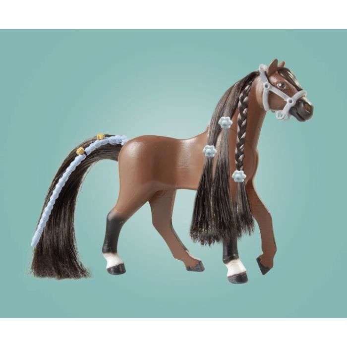 PLAYMOBIL 71355 Zoe & Blaze avec parcours d'obstacles, Horses of Waterfall, 67 pieces, Des 5 ans