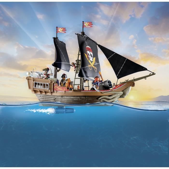 PLAYMOBIL 71530 Bateau pirates, 137 pieces dont 3 personnages et 4 animaux, Les Pirates, Jeu de rôle créatif, Des 4 ans