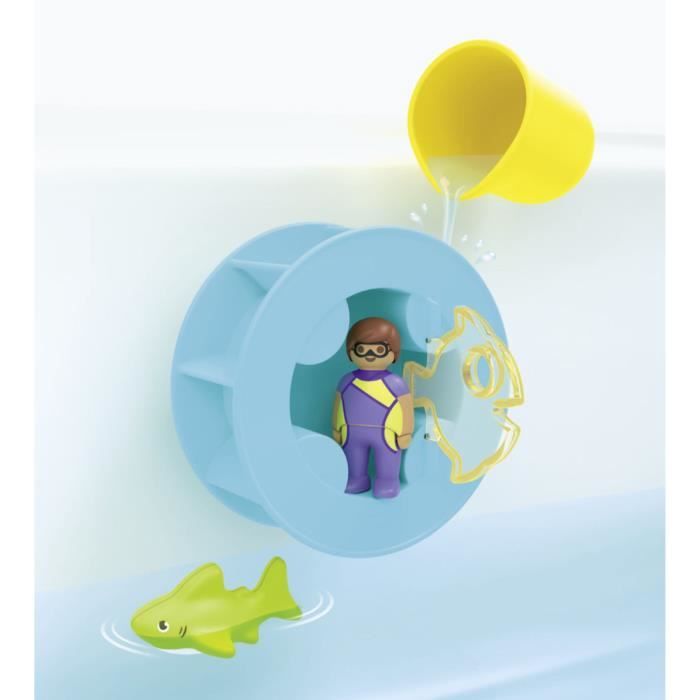 PLAYMOBIL Junior 71688 Roue aquatique avec bébé requin Comprend un personnage, un bébé requin et une roue aquatique - Des 1 an