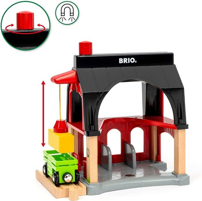 BRIO World - 36012 - Grange des animaux - Accessoire pour circuit de train en bois - Jouet pour garçons et filles des 3 ans