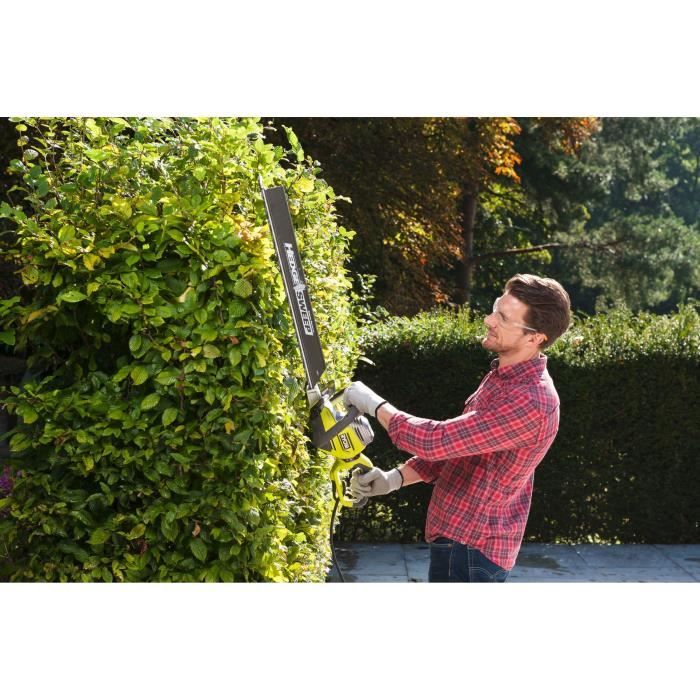 RYOBI - Taille-haies 800 W - lames 65 cm - écartement 34 mm - poignée arriere rotative - HedgeSweep - RHT8165RL