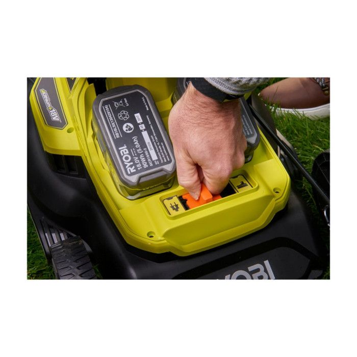 RYOBI - Tondeuse poussée HYBRIDE 36V (alimentation par 2 batteries ONE+) - coupe 37 cm + 2 batteries 5 Ah & charg. - RY18LMH37A-250