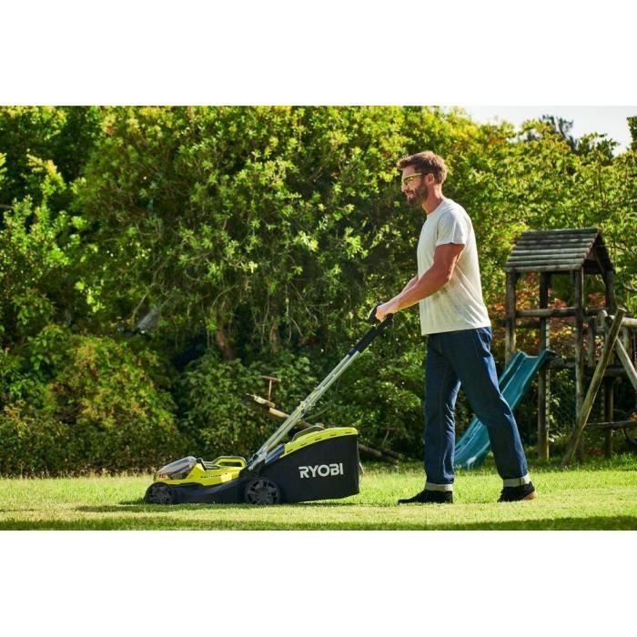 RYOBI - Tondeuse poussée HYBRIDE 36V (alimentation par 2 batteries ONE+) - coupe 37 cm + 2 batteries 5 Ah & charg. - RY18LMH37A-250