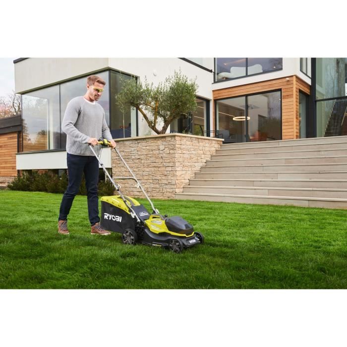 RYOBI - Tondeuse poussée 18V ONE+ - Brushless - Ø coupe 37 cm - ramassage et mulching + batterie 5,0 Ah & chargeur - RY18LMX37A-150