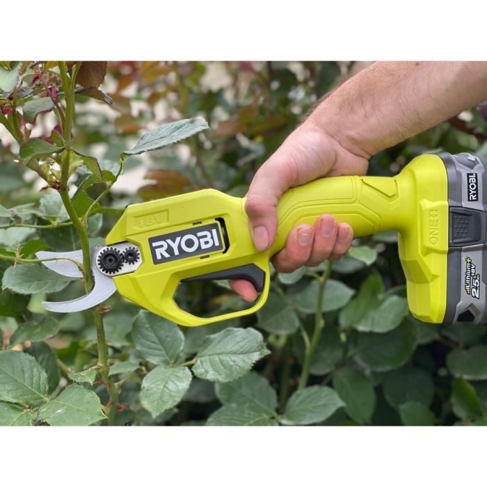 RYOBI - Sécateur 18V ONE+ - lames Bypass chromées en acier SK5 - capacité de coupe 25 mm - sans batterie ni chargeur - RY18SCA-0