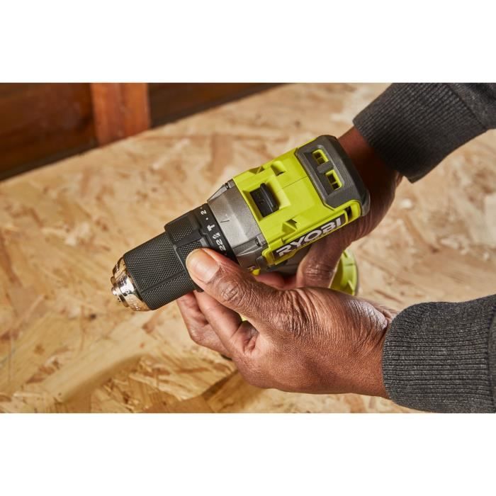 RYOBI - Perceuse-visseuse a percussion BRUSHLESS 18V ONE+ 54 Nm - 2 batteries 4 & 2 Ah, chargeur & sac de transport - RPD18BL1-2C42S