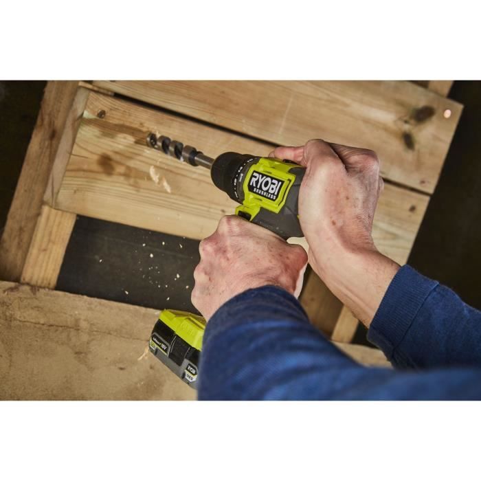 RYOBI - Perceuse-visseuse a percussion BRUSHLESS 18V ONE+ 54 Nm - 2 batteries 4 & 2 Ah, chargeur & sac de transport - RPD18BL1-2C42S