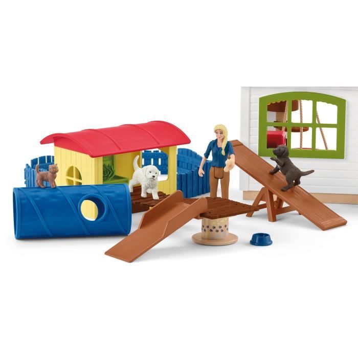 Hôtel des Animaux de la Ferme - Grand coffret de 54 Pieces de Jouets Schleich avec Chien, Chat, Lapin, Accessoires et Plus - Cadeau