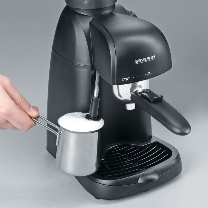 SEVERIN KA5978 Cafetiere Expresso, Vapeur pour Mousse de lait, Petite Machine expresso, Machine a café 4 tasses,Pompe 3,5 bars, Noir