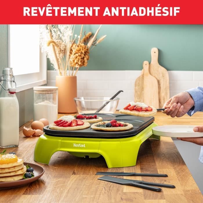 TEFAL Appareil a crepes, 6 empreintes, Revetement antiadhésif, 6 spatules et 1 louche incluses, Fabriqué en France PY559312